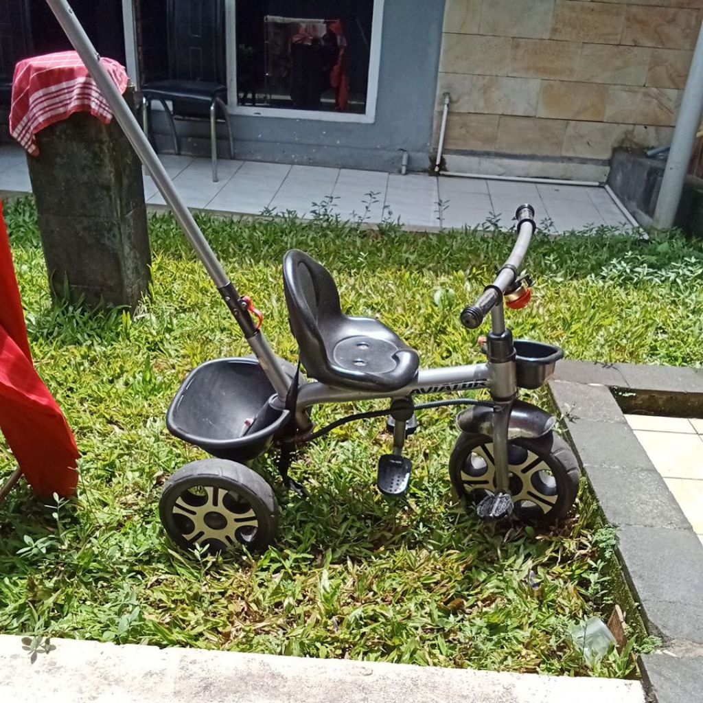 Sepeda Aviator roda 3