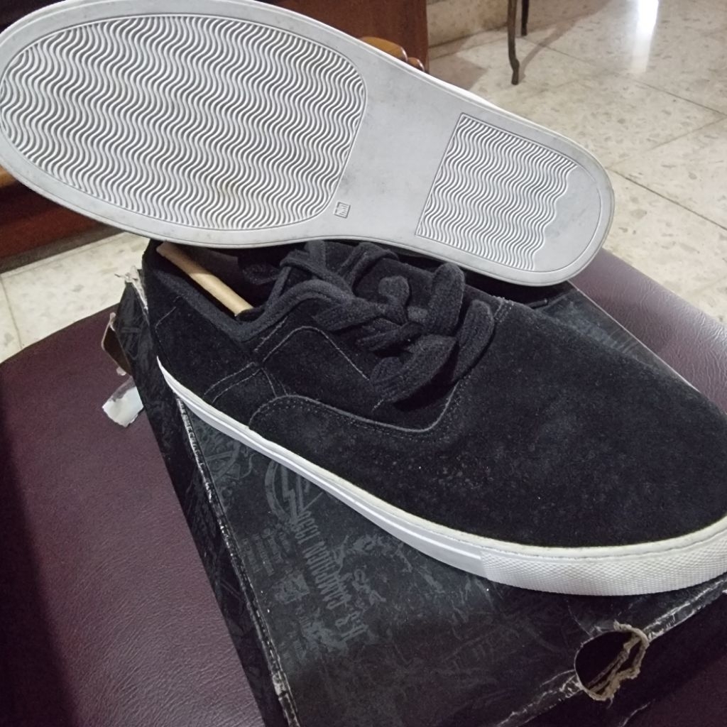 Sepatu Insight Women Black Reject Original