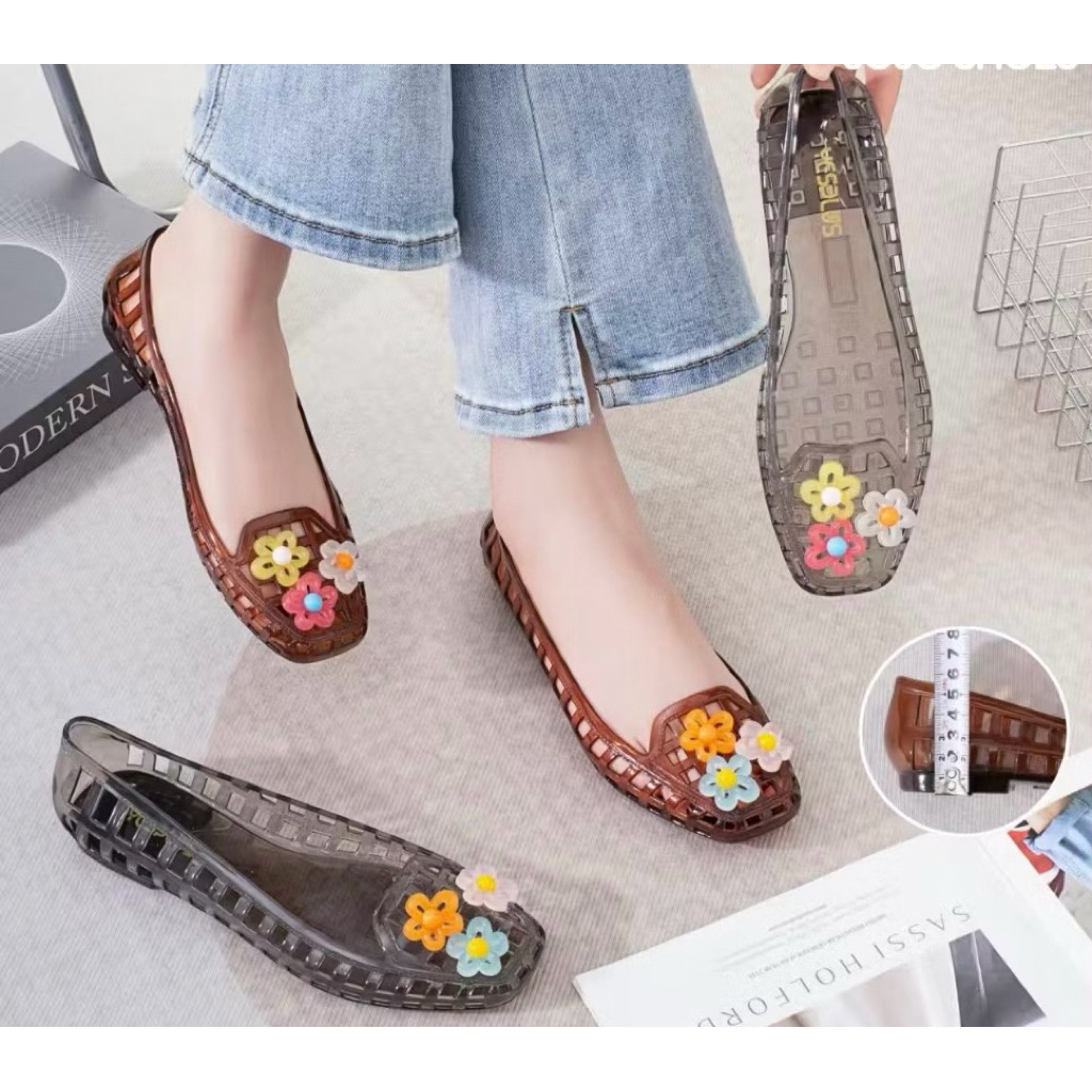 Flatshoes Jelly Wanita Import Slop Teplek Pin Bunga Korean Fashion Model Terbaru