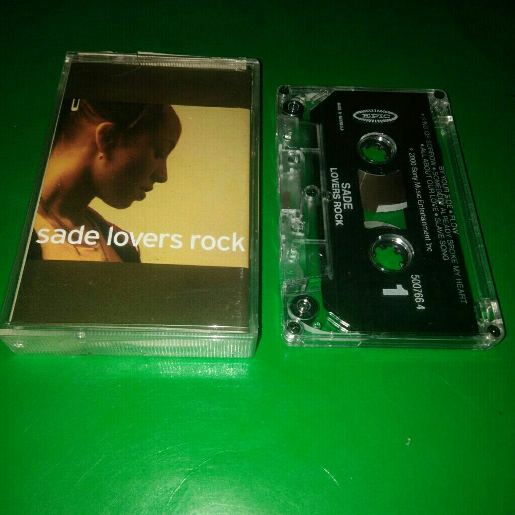kaset pita Sade album lovers rock