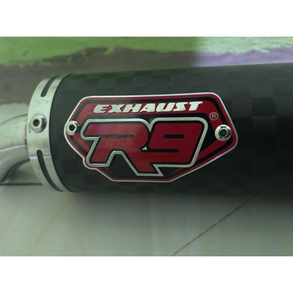 kenalpot r9 carbon
