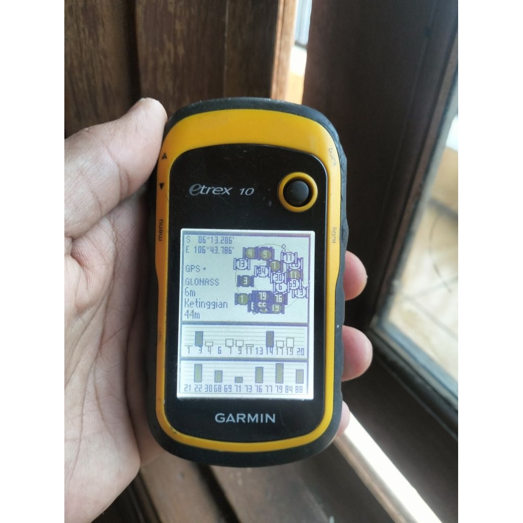 Garmin eTrex Etrex 10.Gps Garmin eTrex 10 Bekas Batangan