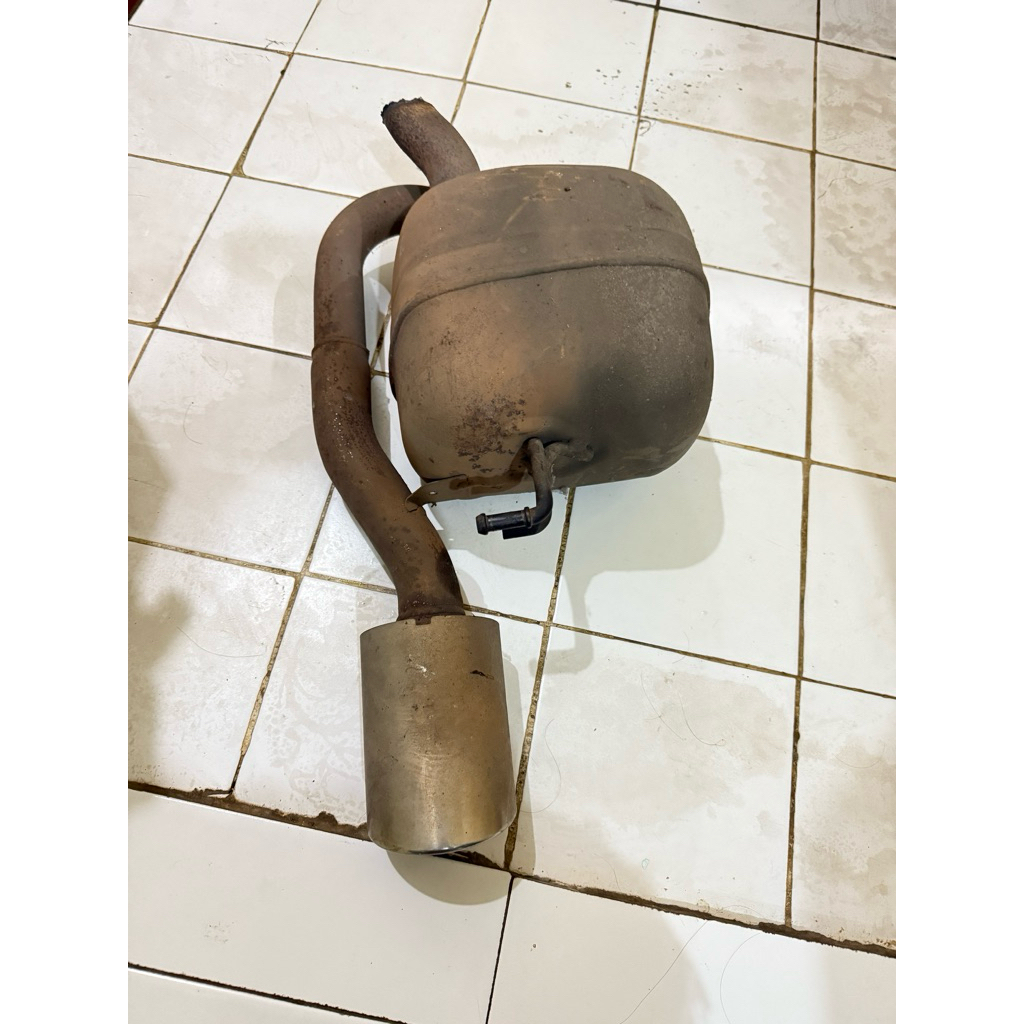 Knalpot ori yaris bakpao