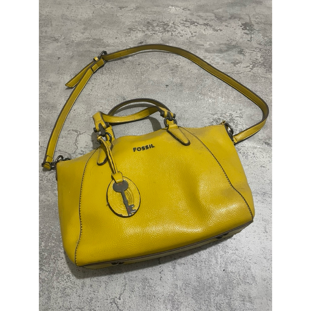 KODE:072-TAS SLING KULIT-TAS CEWEK BY POSIL