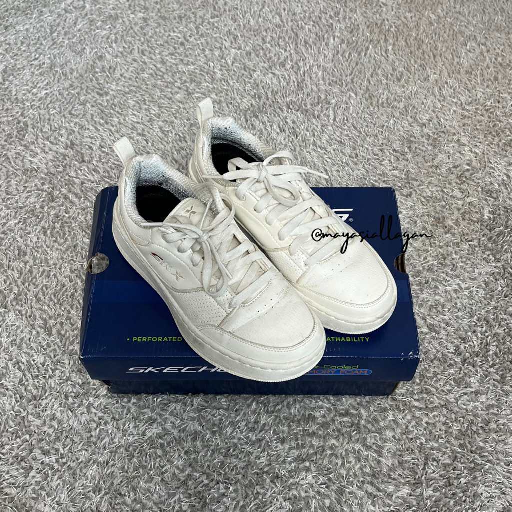 Preloved Skechers Memory Foam