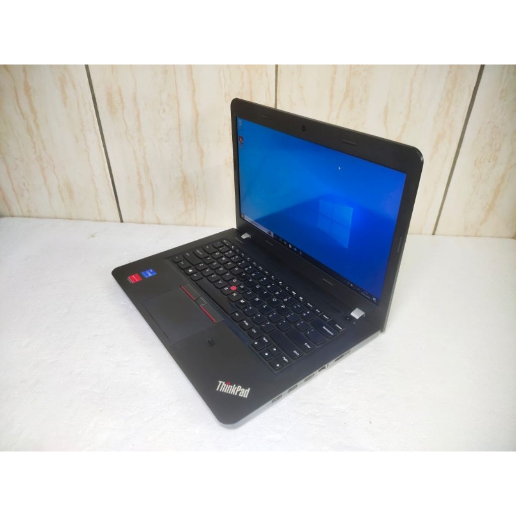 B109 Laptop Lenovo Thinkpad E460 Ram 12gb HDD 1000gb core i7 gen6 Double VGA