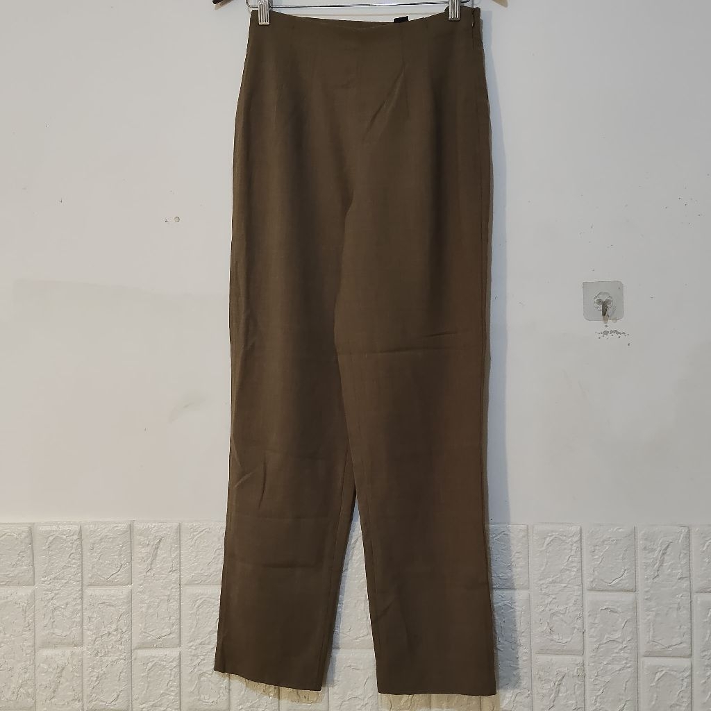 Banana Republic Celana bahan Cokelat