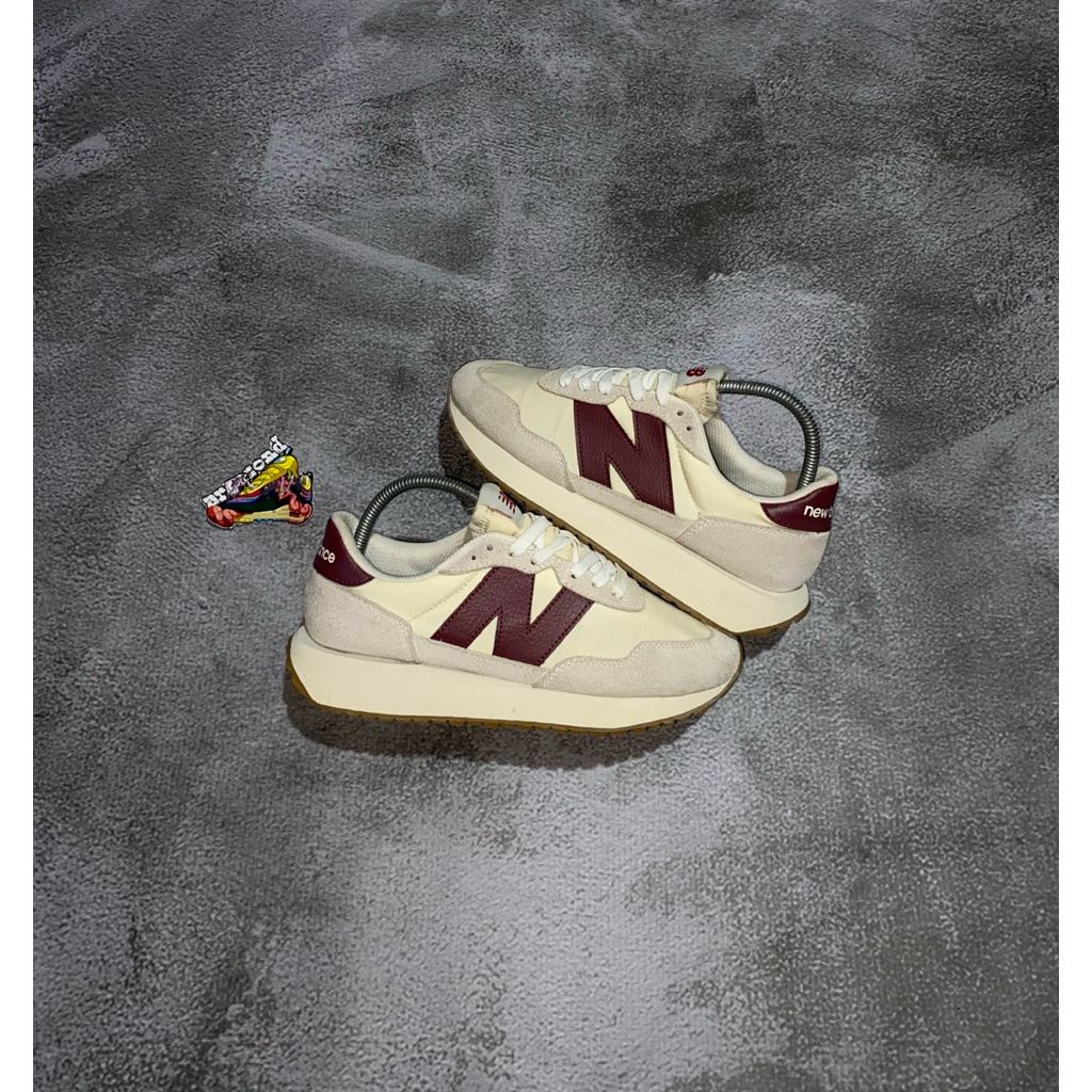 nb 237 white red sec