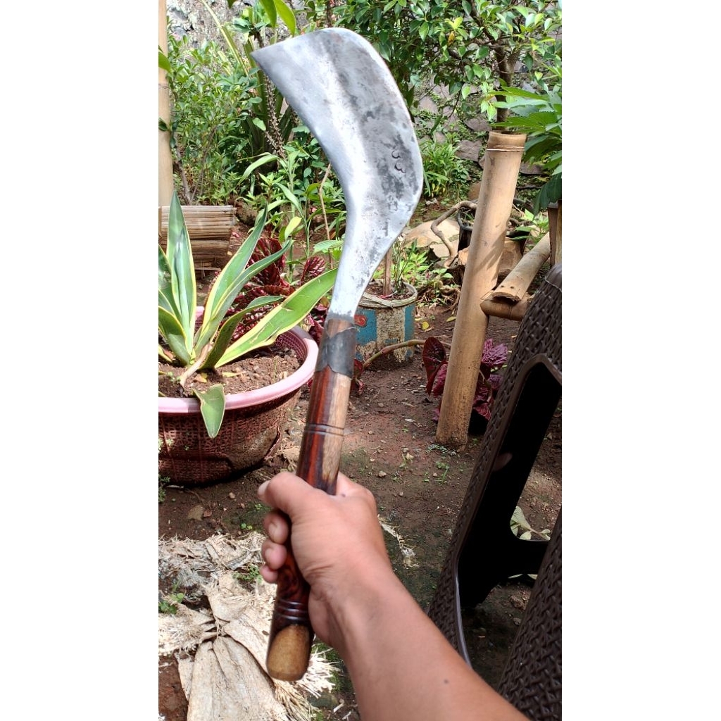 Arit/Parang Baja Rumput Kualitas Premium Cap88 Gagang Kayu Sonokeling