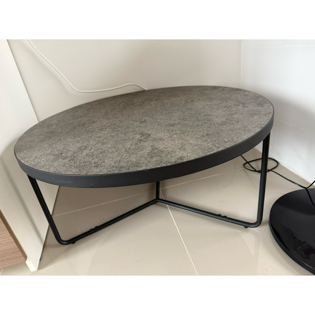 Meja sofa Informa Mulus