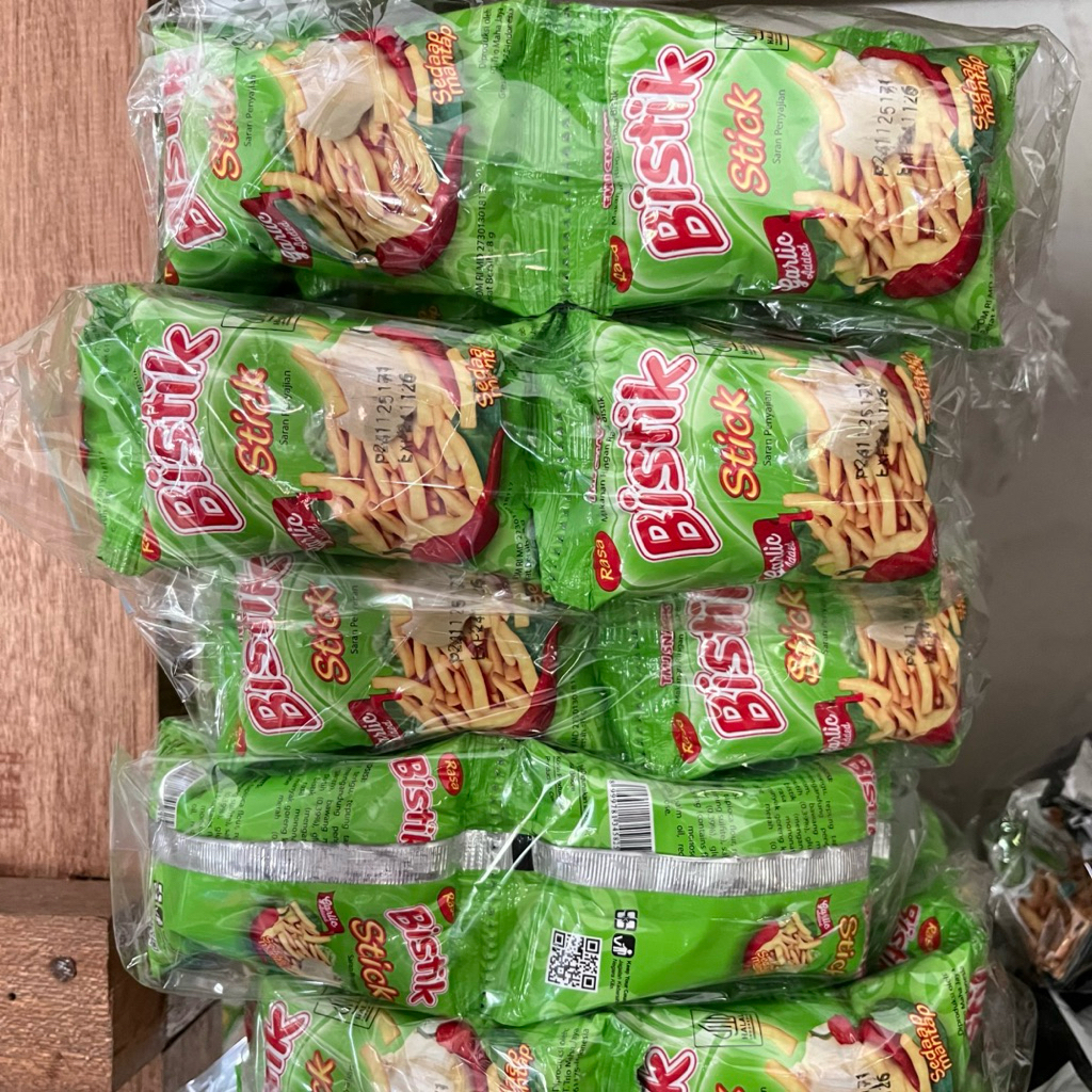 bistik stik cemilan snack jadul 500 an 1 pak isi 2 renteng 20 pcs