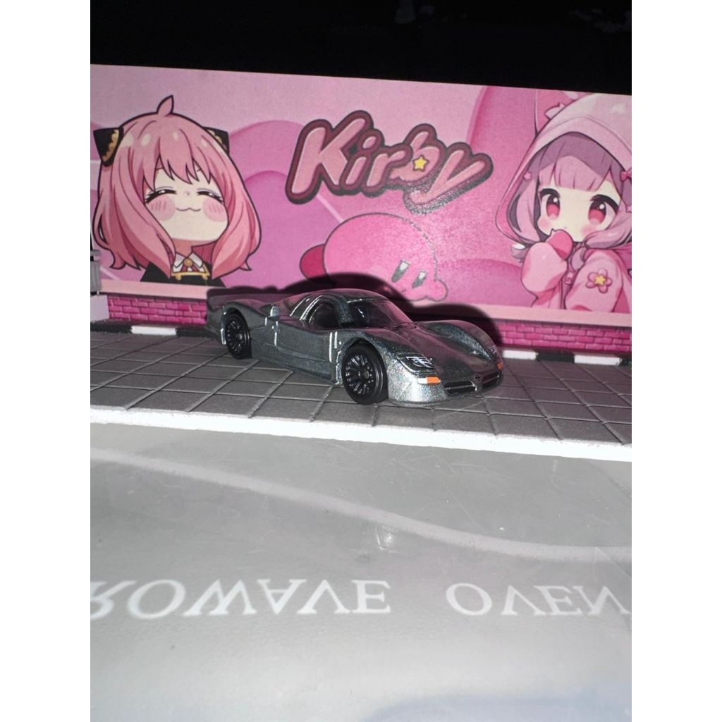 die-cast Hot Wheels Nissan R390 GT1 Zamac