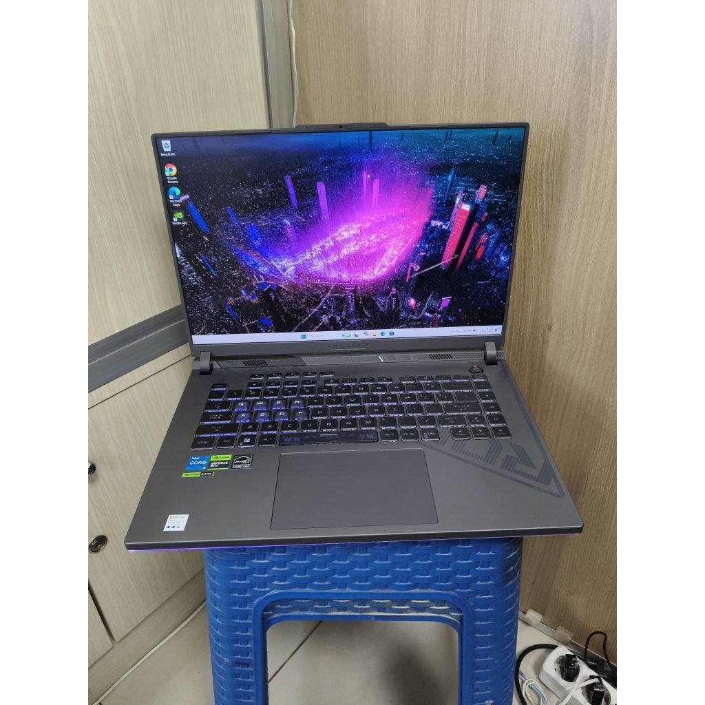 LAPTOP ASUS ROG STRIX G614JU CORE I5-13450HX RAM 16 GB SSD 512 GB NVDIA RTX 4050 6 GB