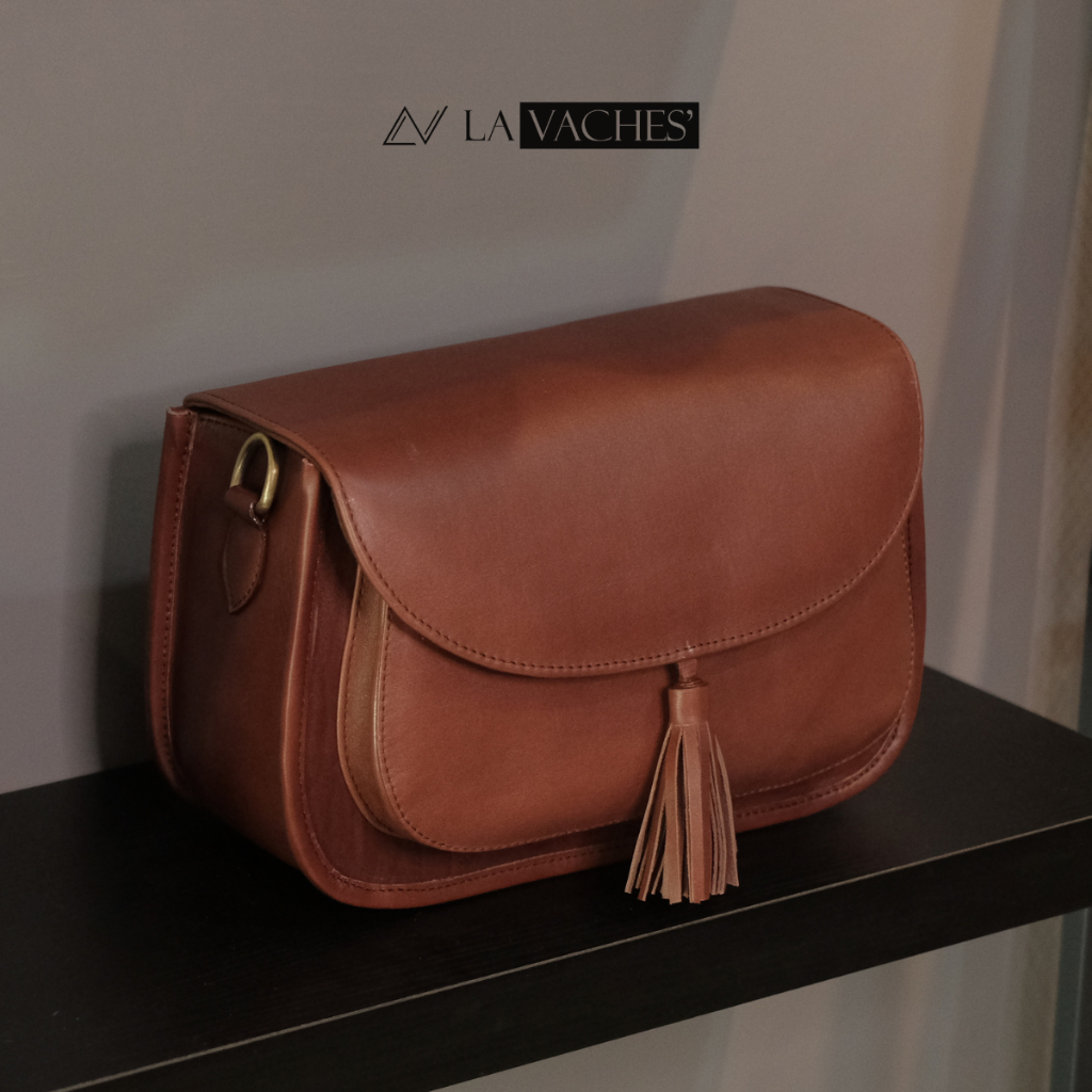 La Vaches' - Tas Kamera Mirrorless DSLR Wanita dari Kulit Sapi Asli - Alya