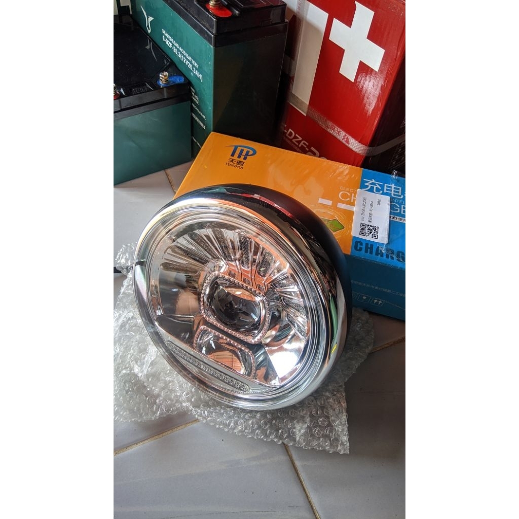 LAMPU DEPAN LED TERANG SEPEDA LISTRIK ORI UWINFLY GODA WNS OTO EXOTIC VIAR  dll