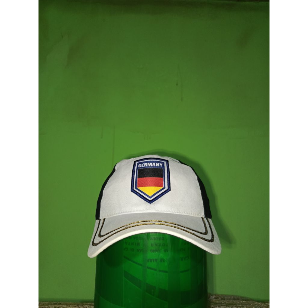 Topi caps Jerman