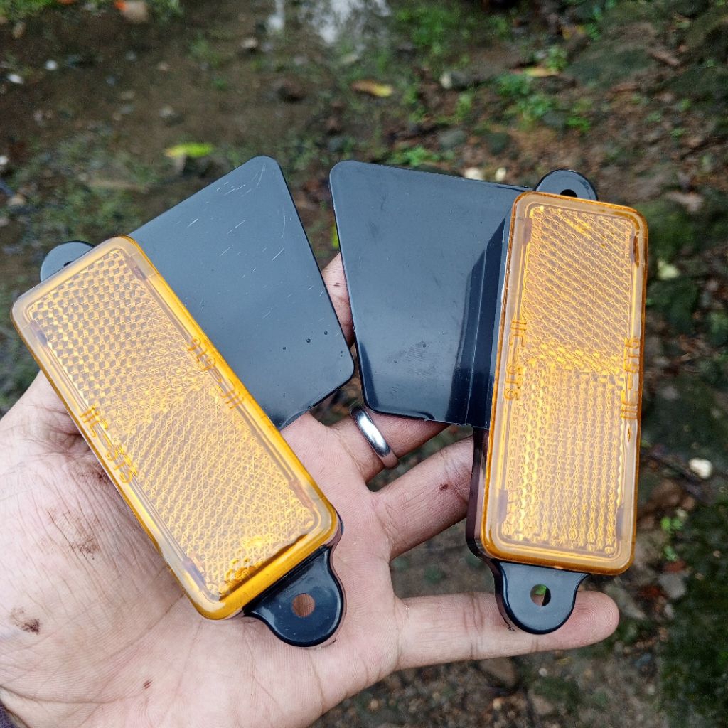 MATA KUCING RX SPESIAL KANAN KIRI MATA KUCING RX SPESIAL NON ORIGINAL MATA KUCING RX SPESIAL HITAM