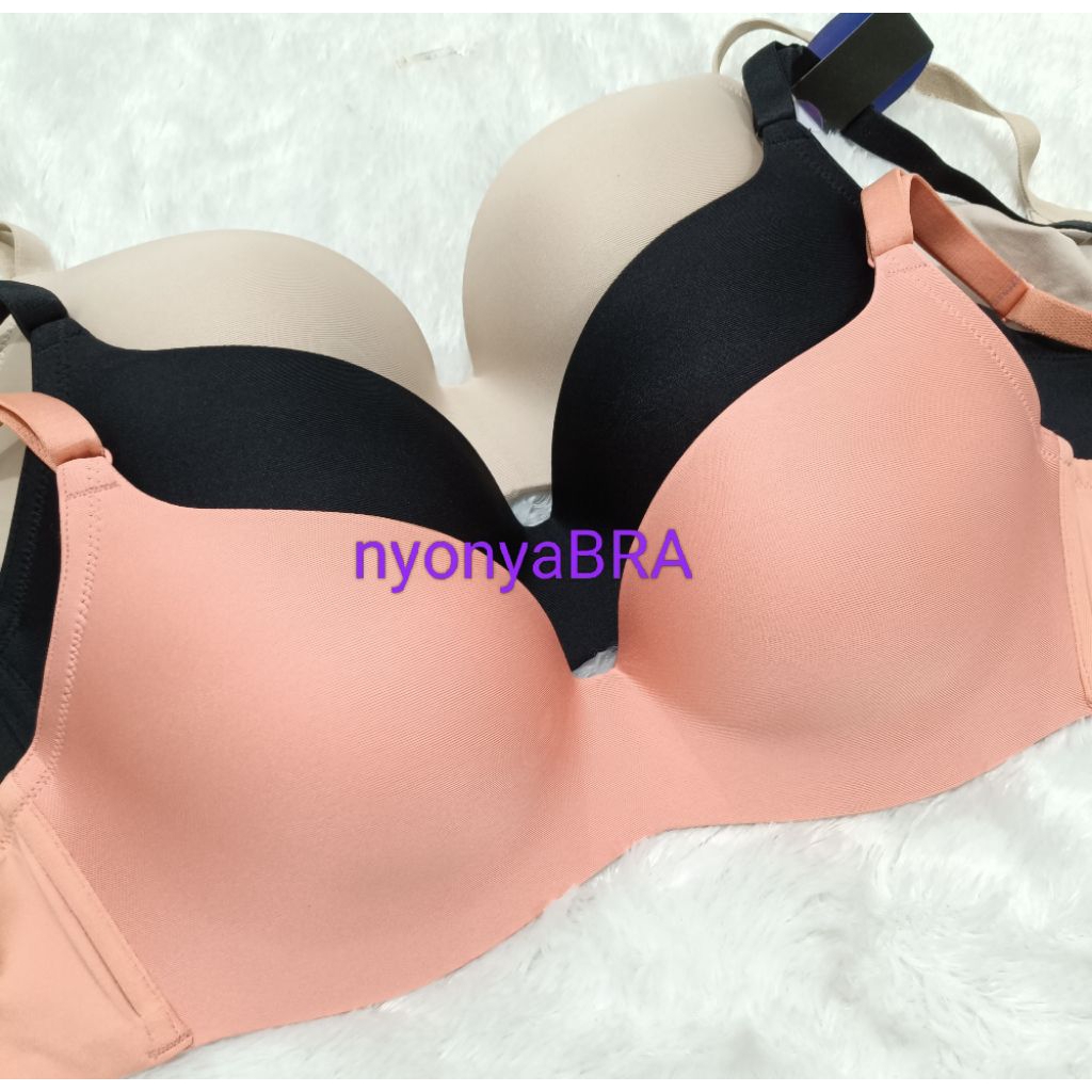 Wacoal travel Bra tanpa kawat cup A,B,C, 32,34,36,38, IB 5480