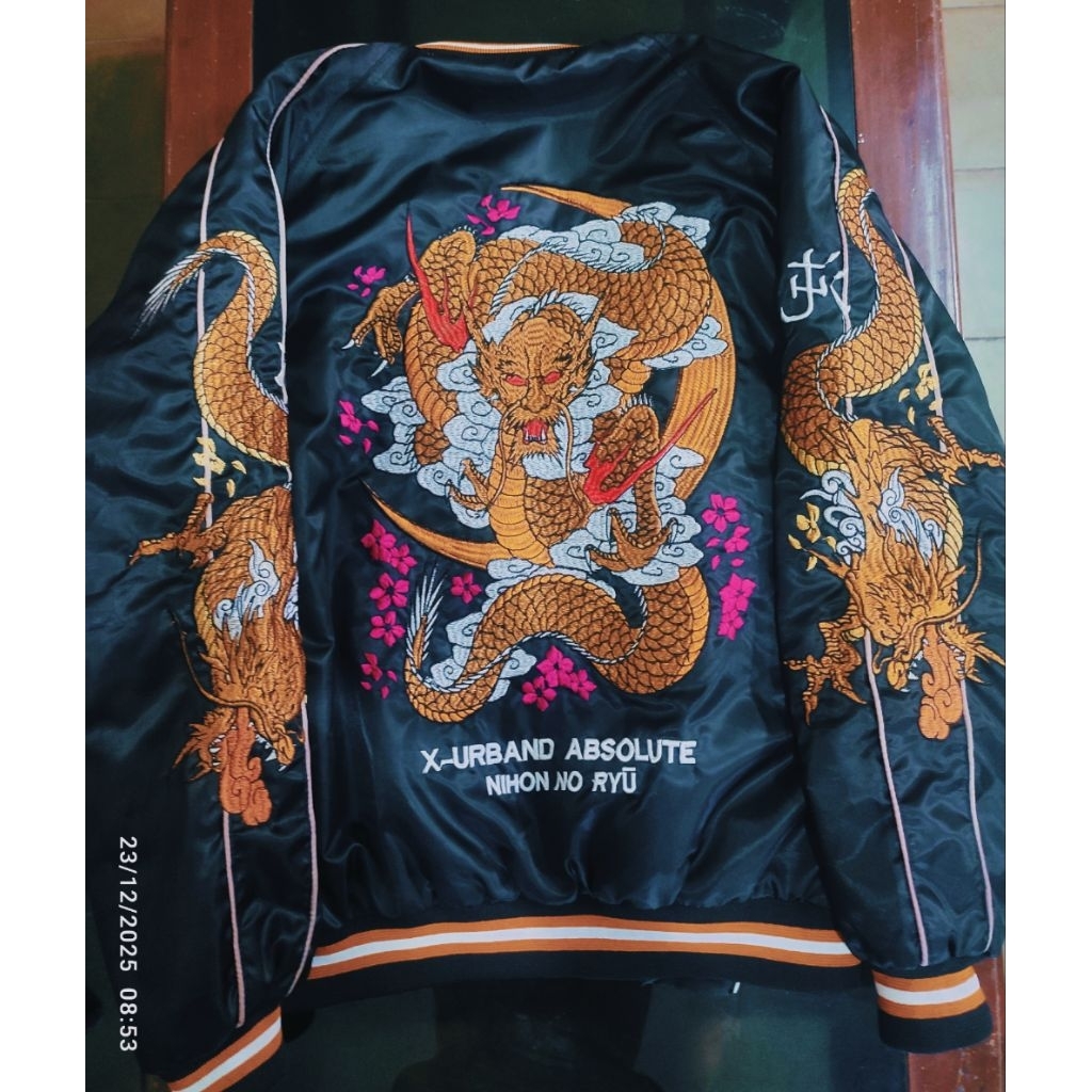 JAKET SUKAJAN X-URBAND ABSOLUTE.