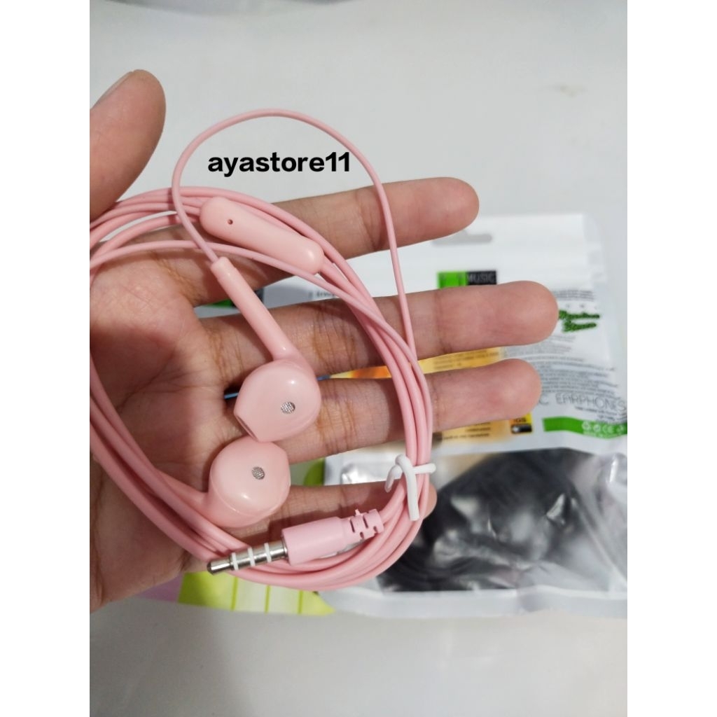 U19 earphone promo