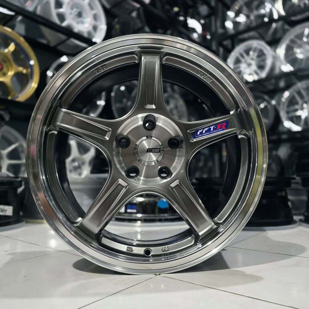 velg ssr gtr flow forming ring 17 lebar 8 velg mobil ring 17 pnp mobil reborn venturer Innova Zenix 