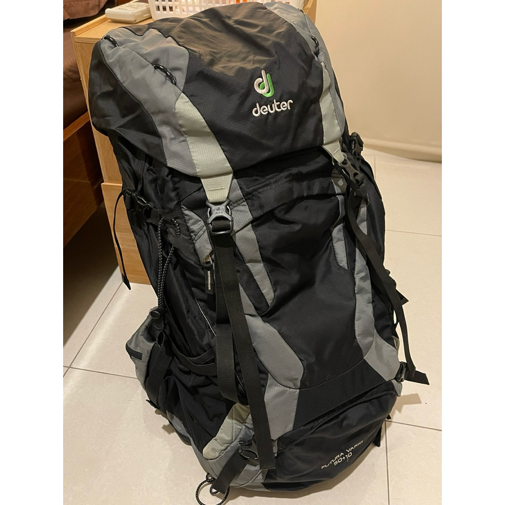 Carrier Deuter Futura Vario 50+10