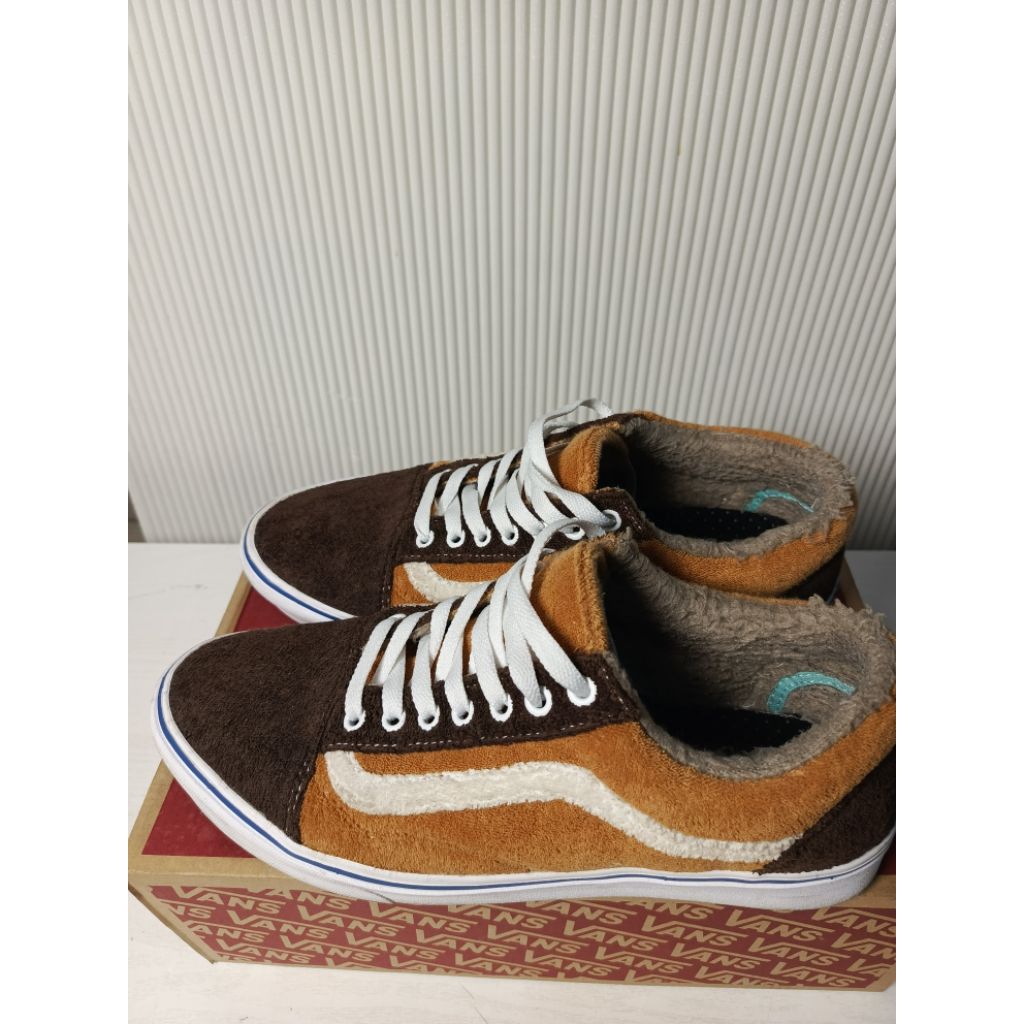 sepatu second Vans ComfyCush Old Skool 43