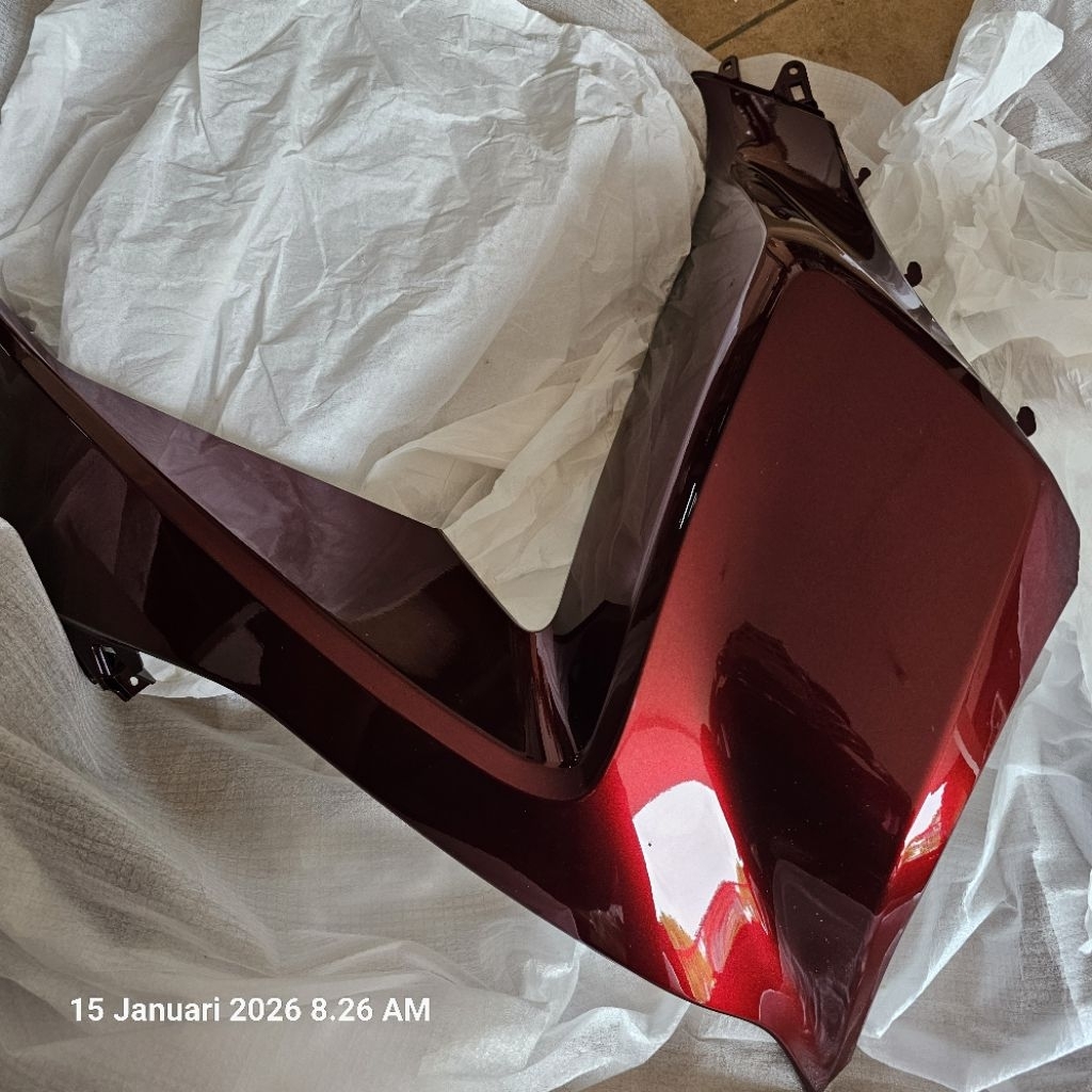 Cover sayap honda PCX 150 CBU 2014-2018 kiri merah maron. 64502-K35-V00ZB