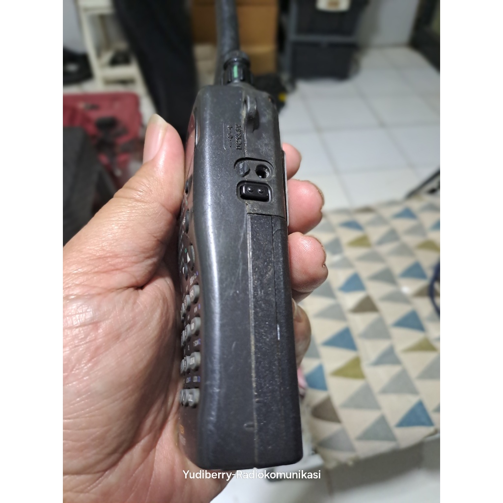 HT ICOM T22 A KONDISI APA ADANYA WALKIE TALKIE ICOM IC T22A  DUAL BAND