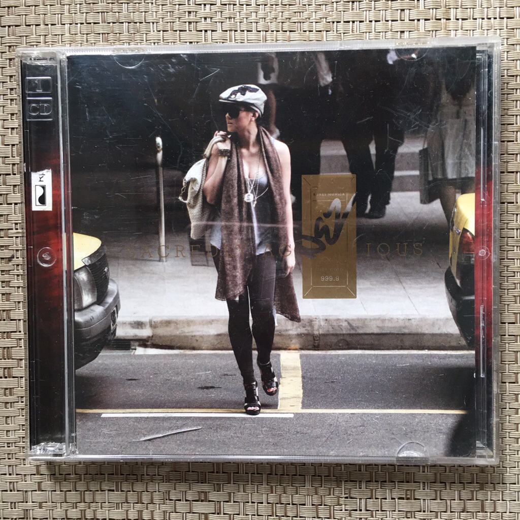 CD Agnes Monica - Sacredly Agnezious