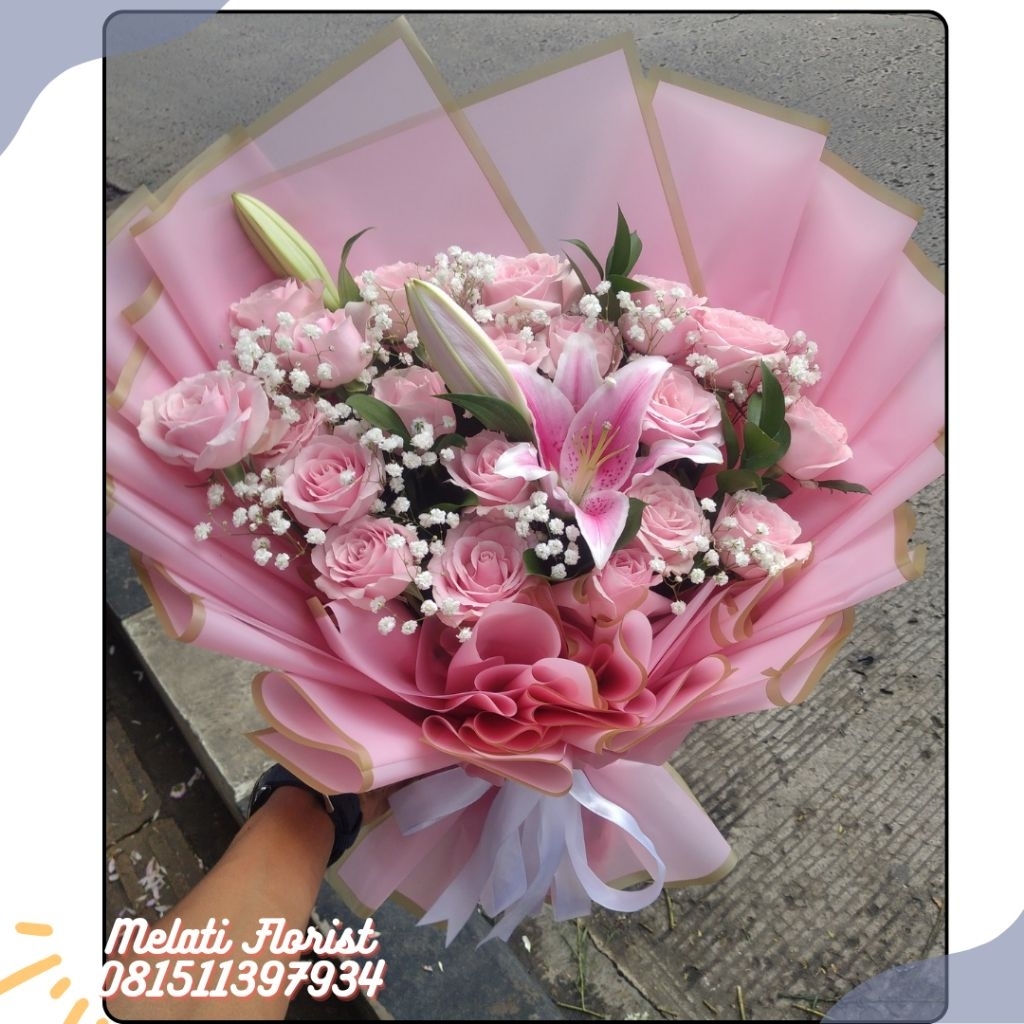 Hand Bouquet | Buket mawar merah | Buket mawar mix | Buket besar | Buket hadiah | buket bogor  | had