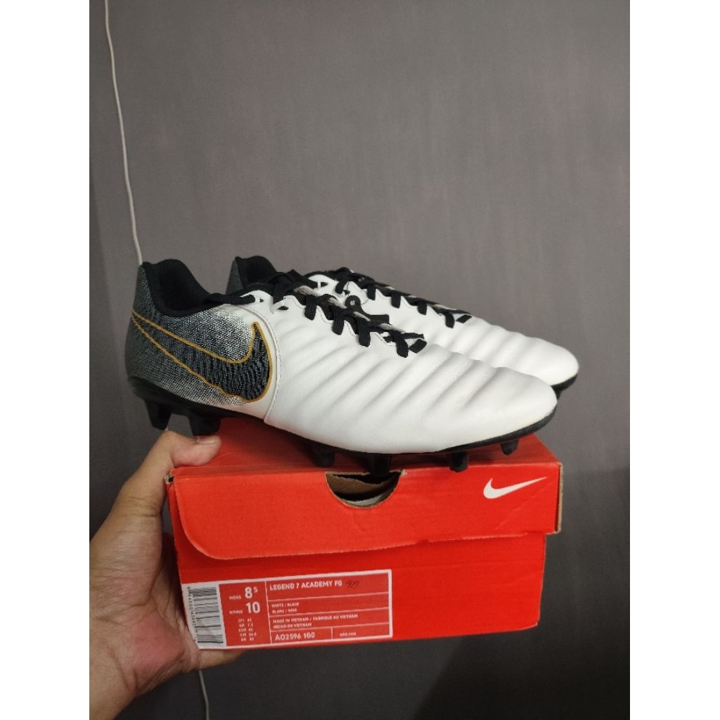 OBRAL SEPATU BOLA NIKE TIEMPO LEGEND 7 ACADEMY - ORIGINAL