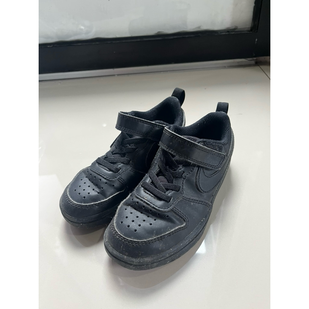 nike sepatu anak hitam preloved second ORI STORE