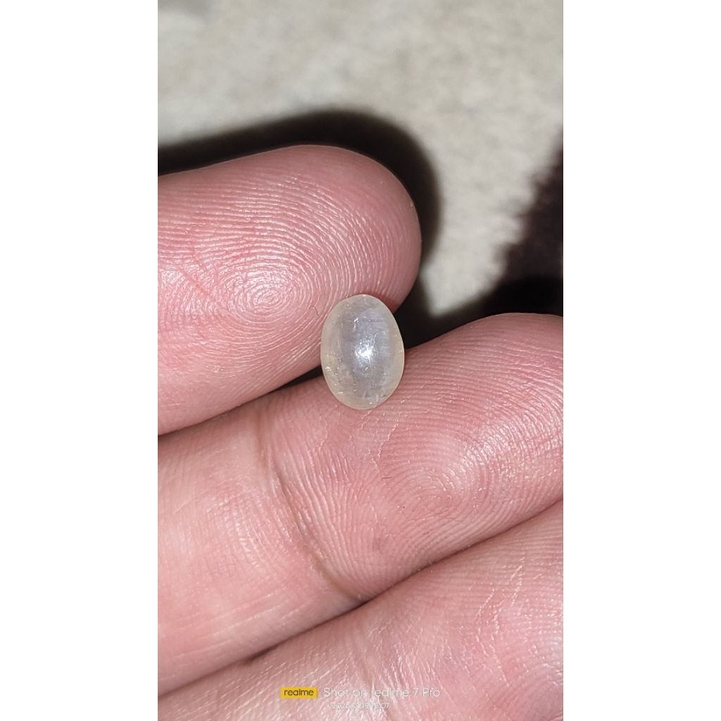 Natural white sapphire srilangka/yakut 1.80cts