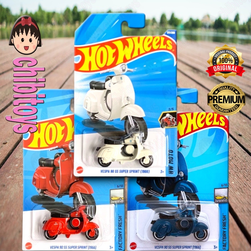 Hot Wheels Vespa 90 SS Super Sprint 1966 Merah Biru Putih Diecast Classic Motorcycle
