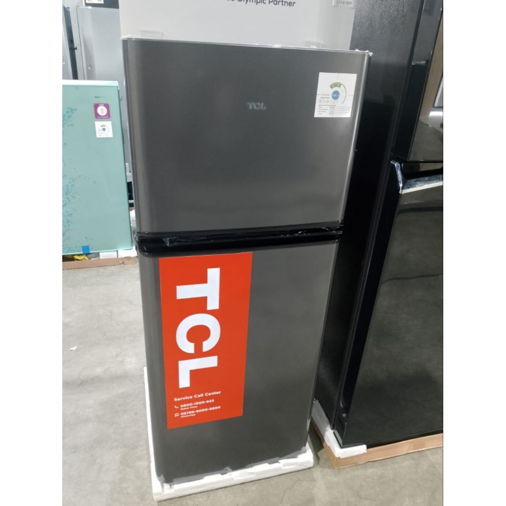 Tcl Kulkas 2 Pintu 118L F136-A50 3D