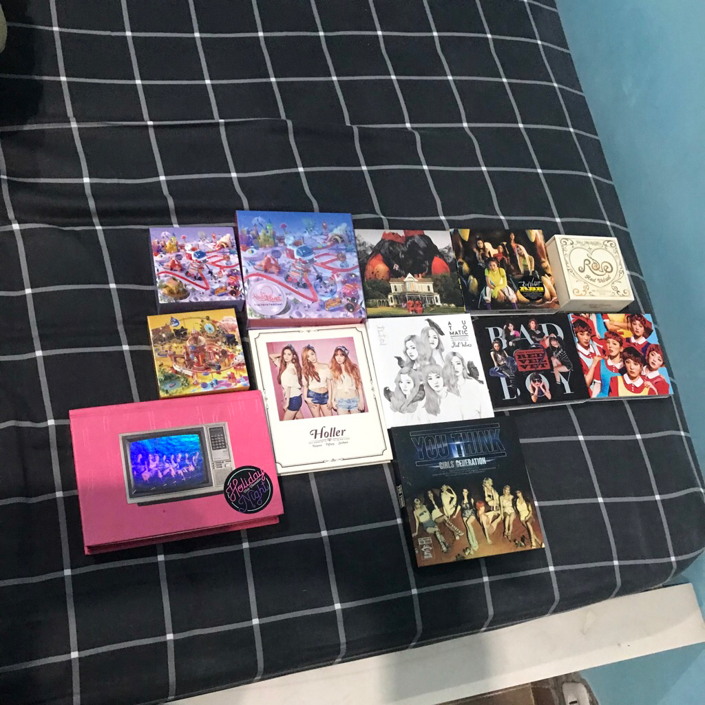 Red velvet and snsd album unsealed fullset