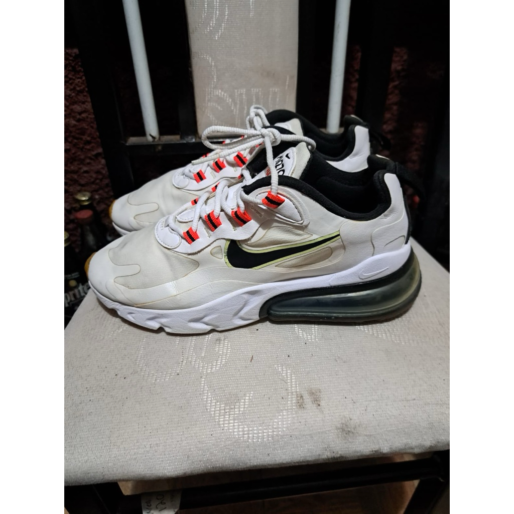 NIKE AIR MAX 270 REACT