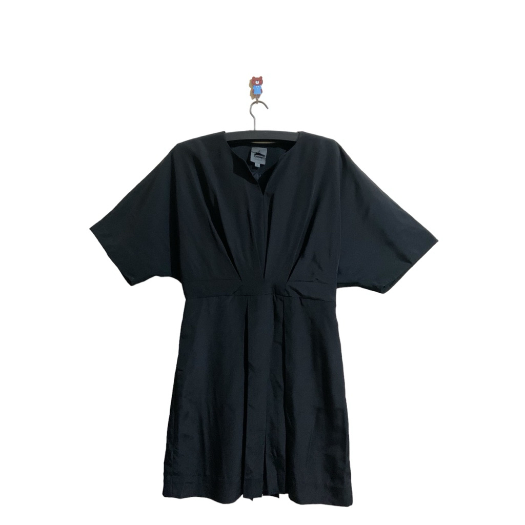 CALVIN KLEIN V-NECK DRESS