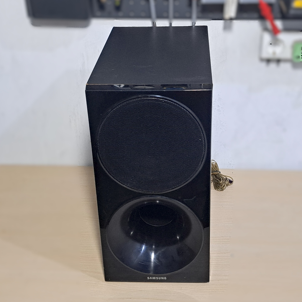 Subwoofer Samsung PS EW3 1 Original PS-EW3-1 Subwoofer 6 Inchi full original Bekas Samsung