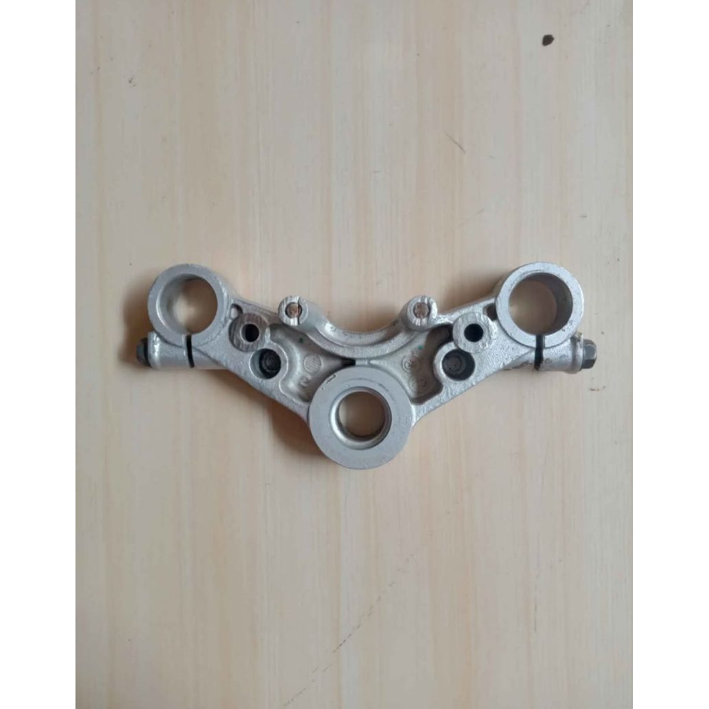 Segitiga atas Original Satria FU