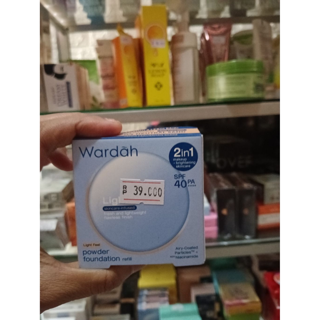 refil lightening wardah