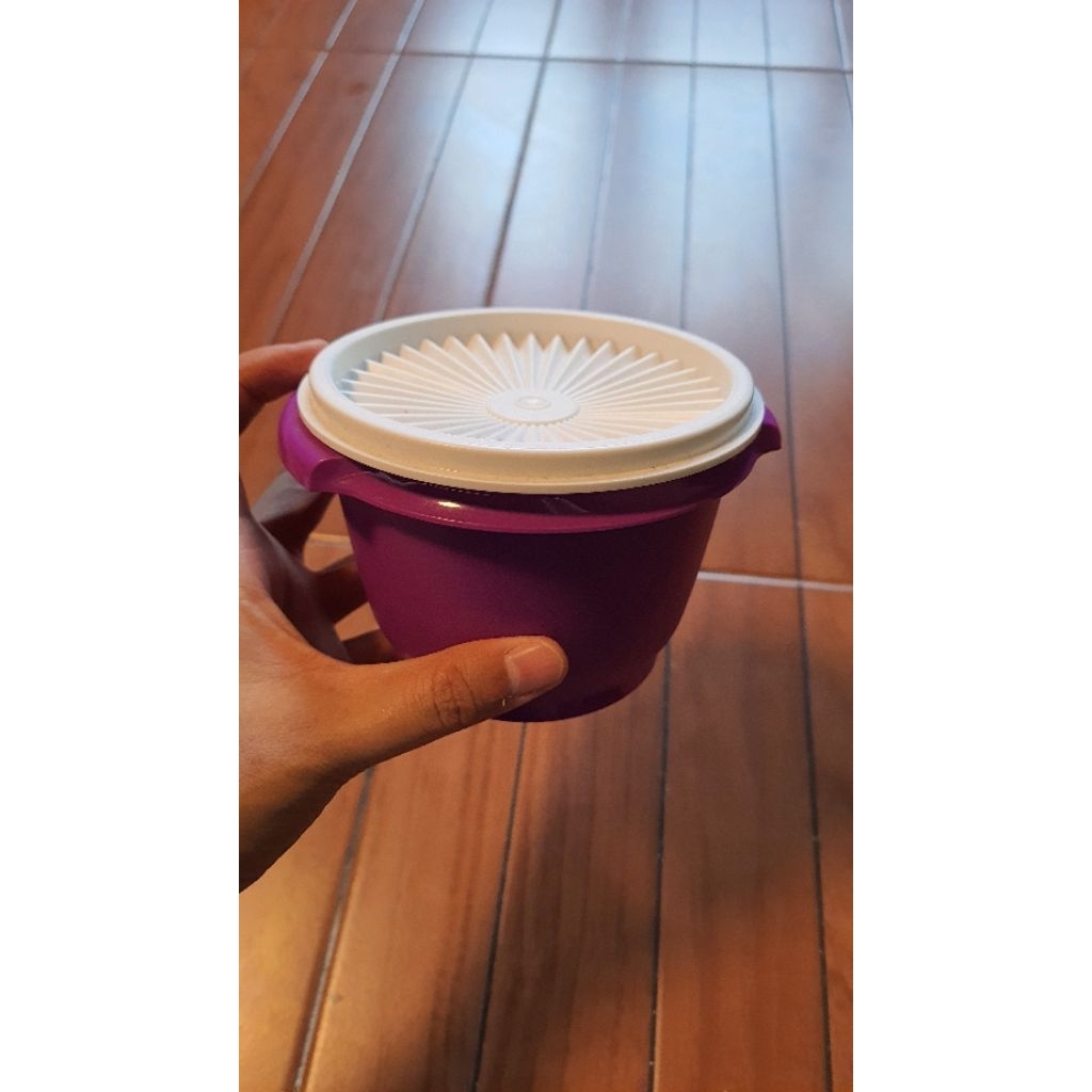 Star bowl Tupperware