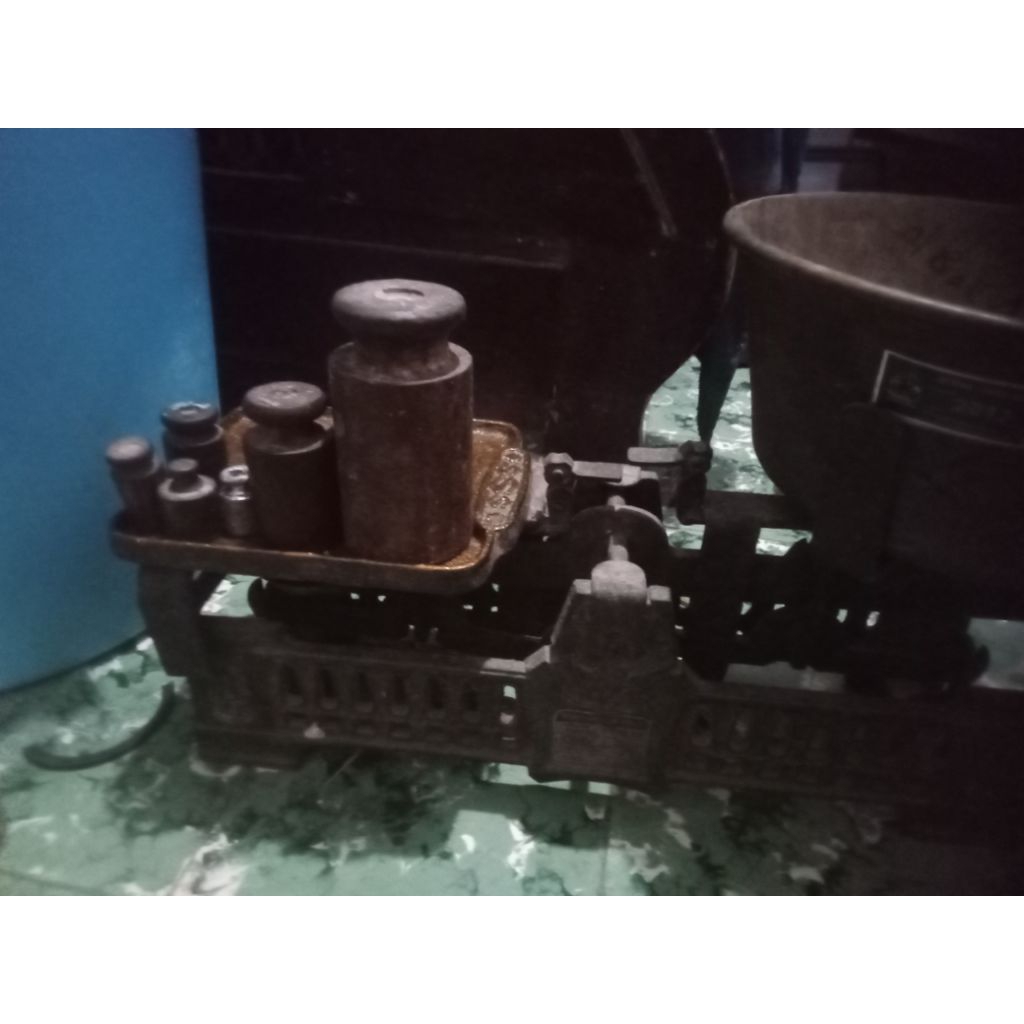 timbangan kodok kuningan