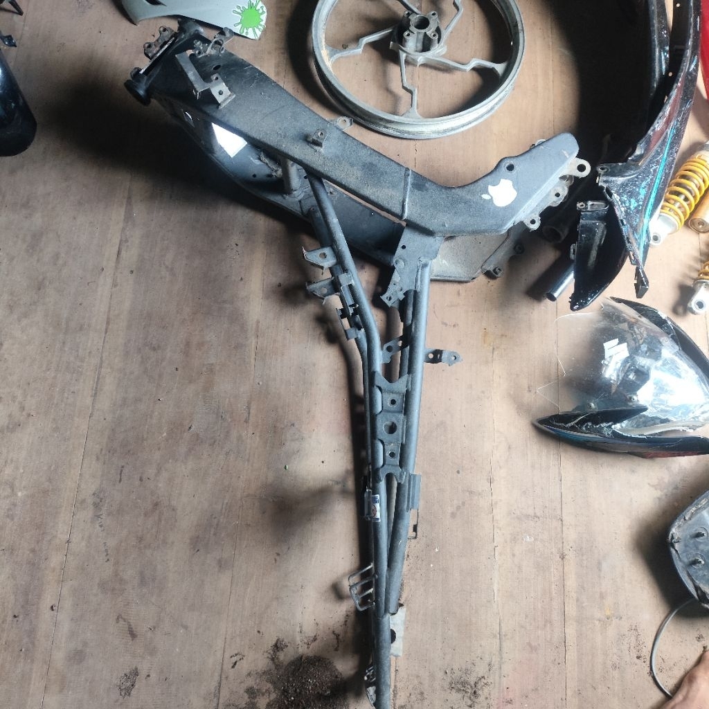 rangka r15 v3 no minus