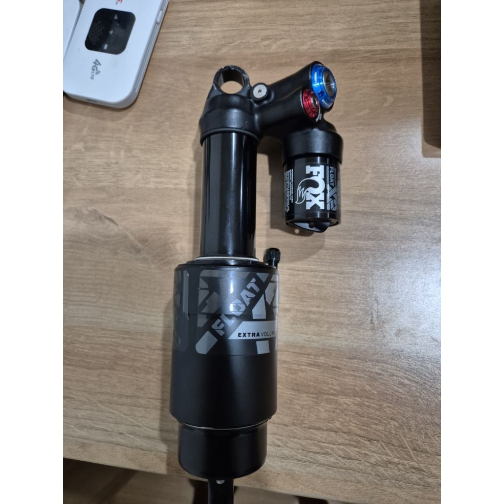 Rear Shock 230 Fox Float X2 VVC 230mm Like New