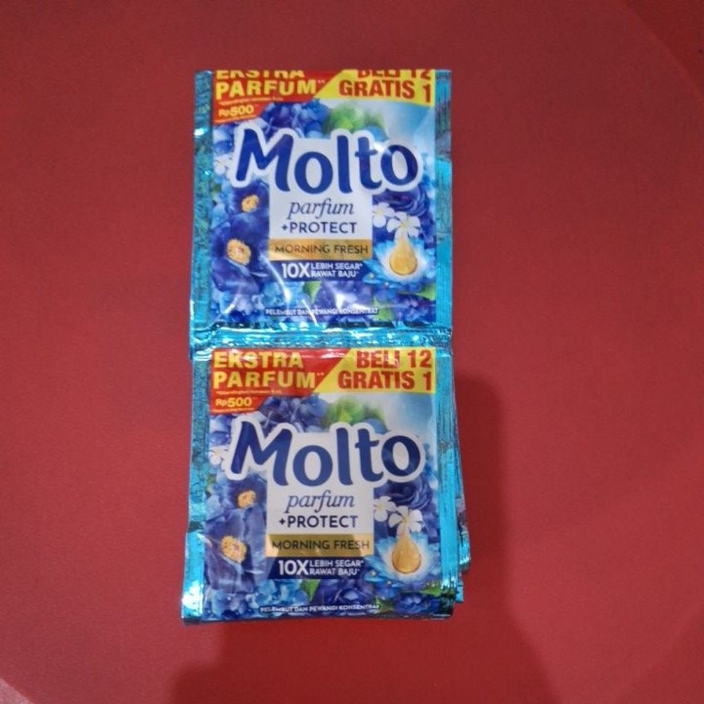 MOLTO PEWANGI RENCENG