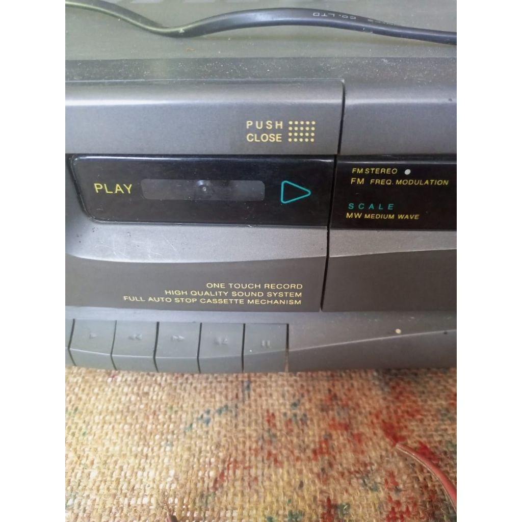 polytron dat 61 c perlu service ringan masih segel