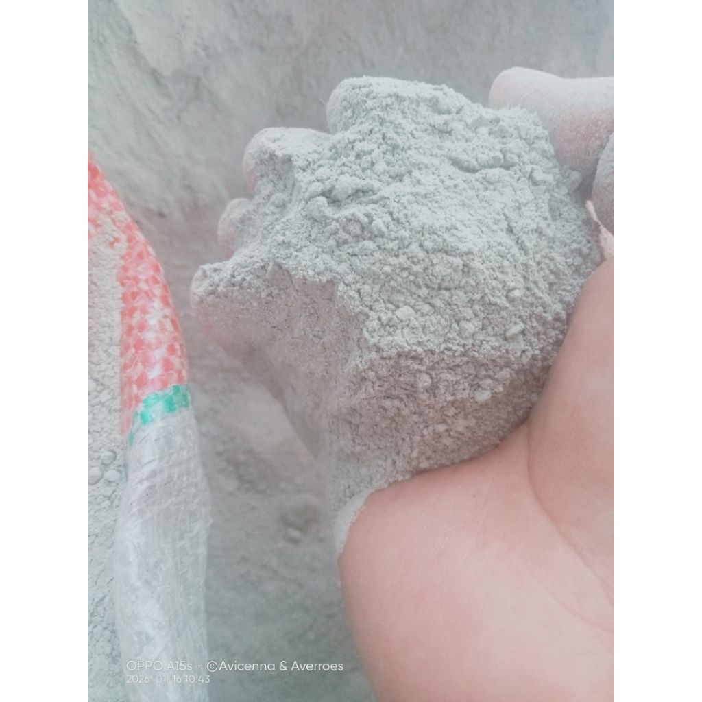Tepung Zeolit 5 kg Buat Peternakan dan Pertanian