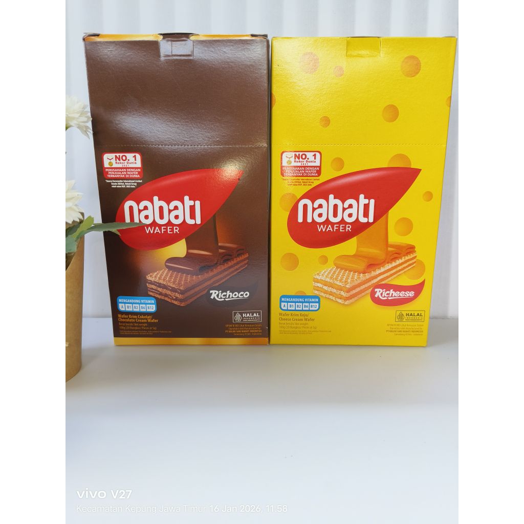 (satu karton isi 12 pak) nabati wafer 500 an 1 dus murah